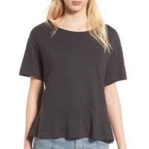 Gray ruffle bottom tee